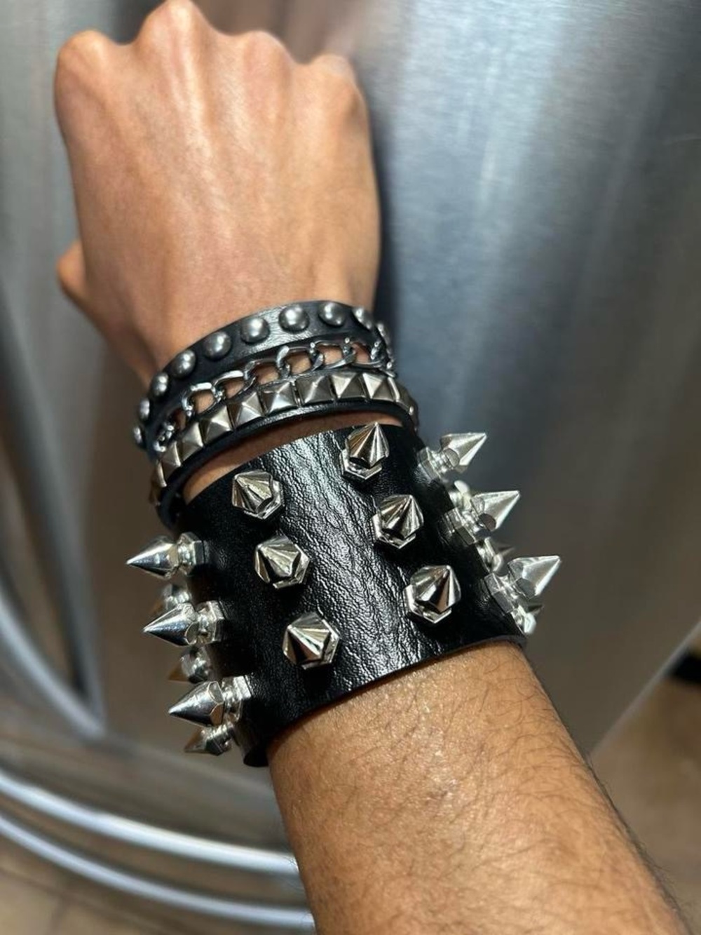 2 pcs Gothic Spike faux leather punk bracelet emo Rivets Cuff Black